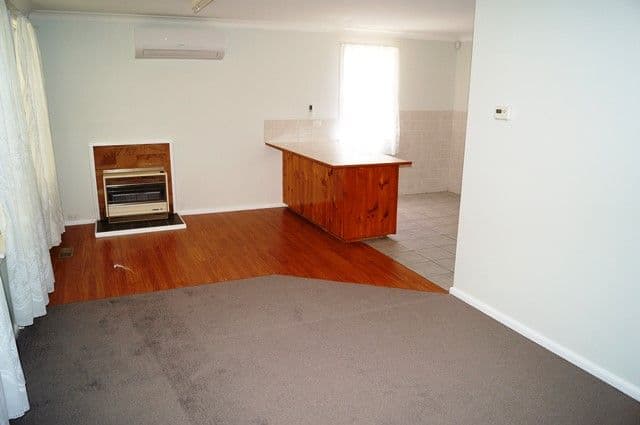 15 Leura Road, ORANGE NSW 2800, Orange - Thumbnail 2