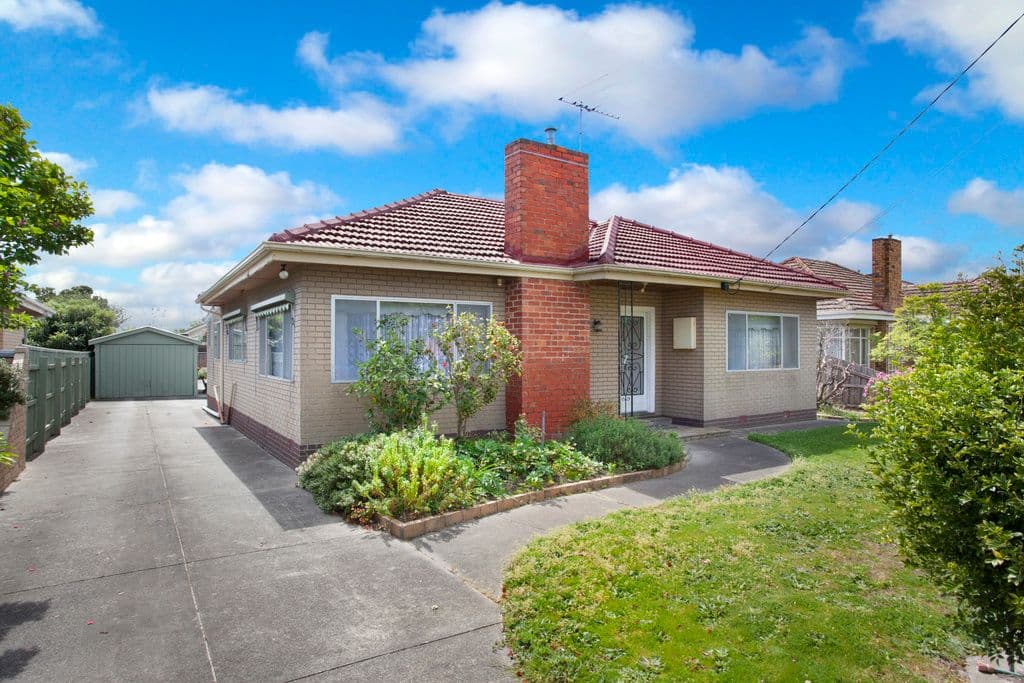 7 Kinlock Avenue, Murrumbeena VIC 3163, Murrumbeena - Thumbnail 2