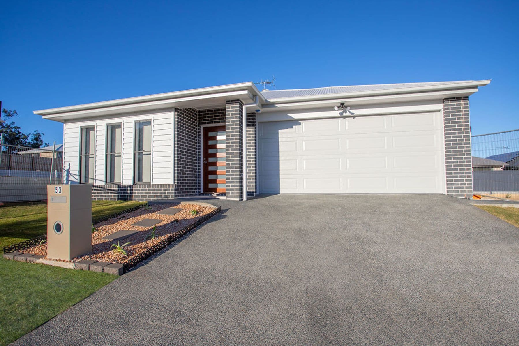 53 Mundaring Way, Spring Mountain QLD 4300, Spring Mountain - Thumbnail 2