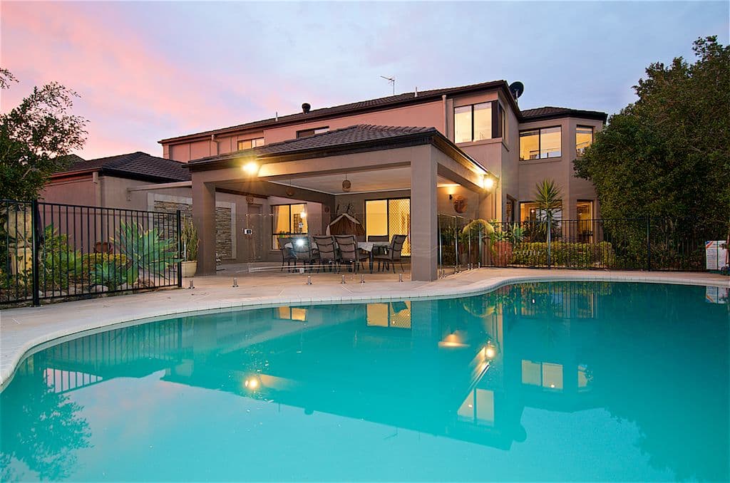 2 Avisford Court, Arundel QLD 4214, Arundel - Thumbnail 2