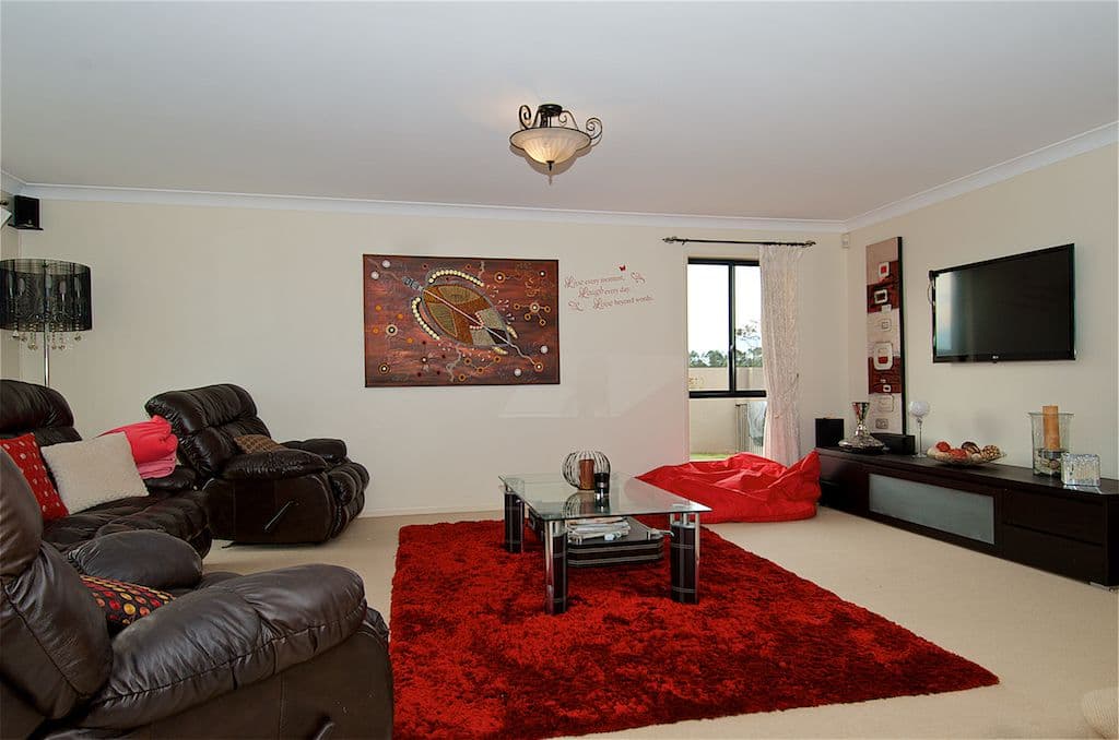 2 Avisford Court, Arundel QLD 4214, Arundel - Thumbnail 4