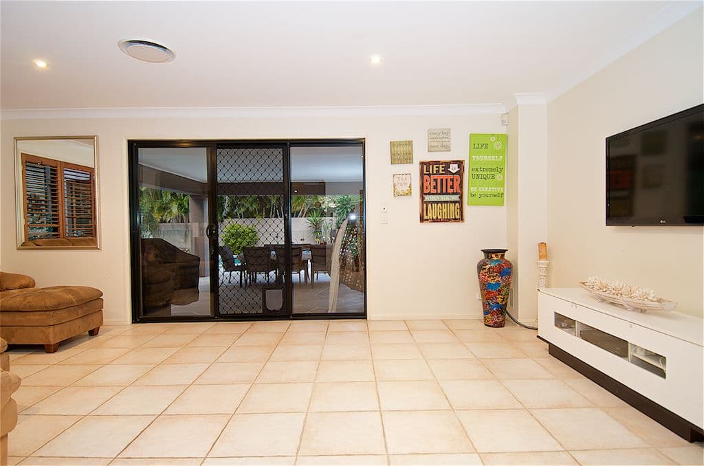 2 Avisford Court, Arundel QLD 4214, Arundel - Thumbnail 7