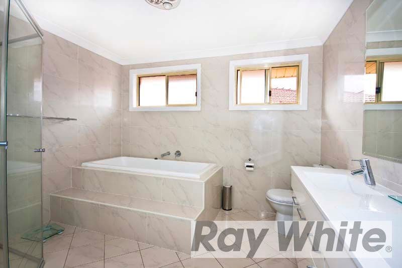 73  Shakespeare Street, WETHERILL PARK NSW 2164, Wetherill Park - Thumbnail 4