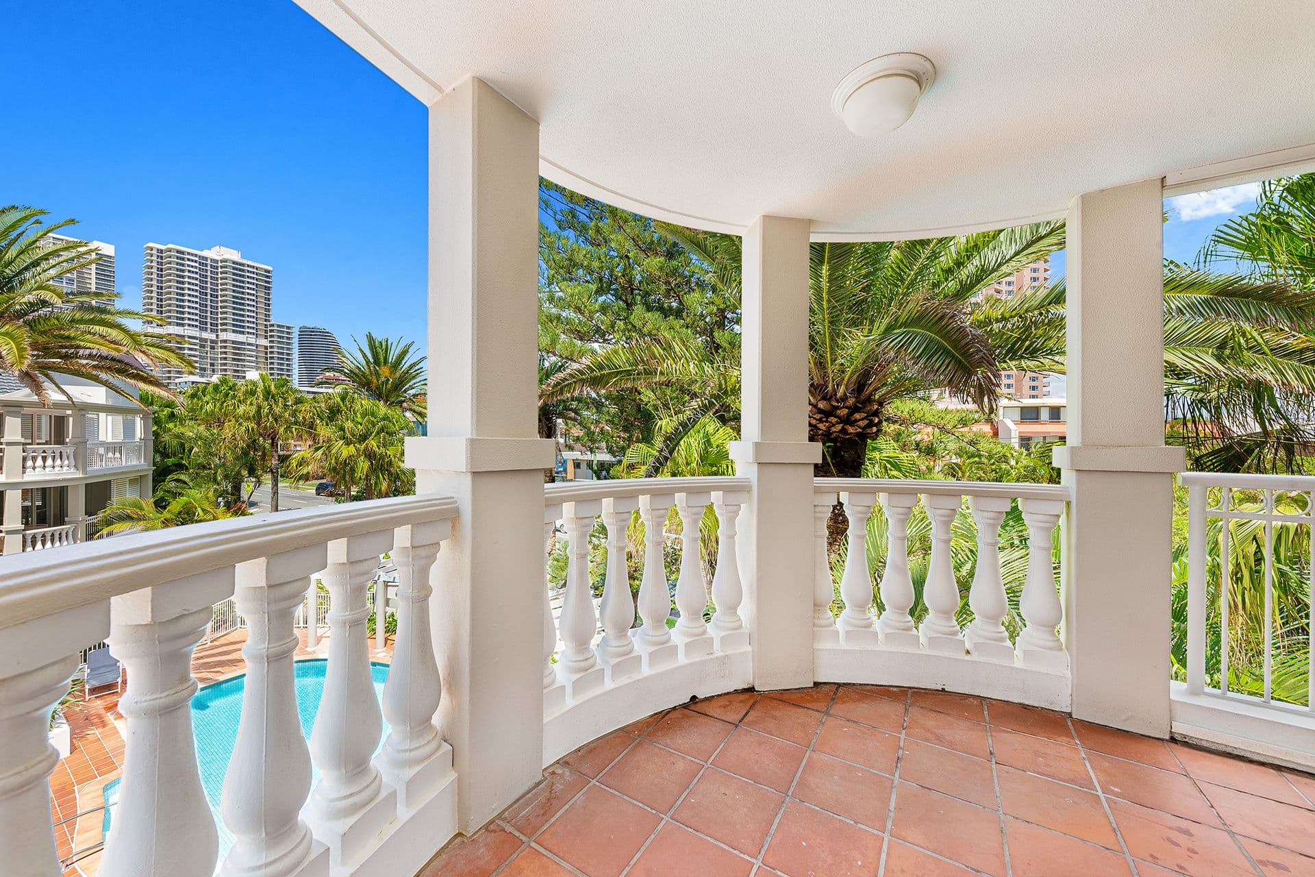 21 'La Grande' 122-130 Old Burleigh Road, Broadbeach QLD 4218, Broadbeach - Image 1
