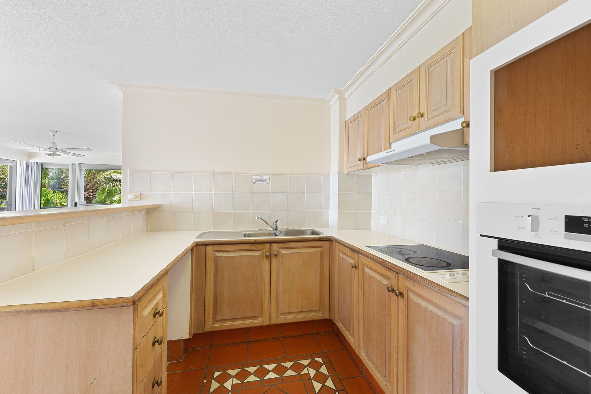 21 'La Grande' 122-130 Old Burleigh Road, Broadbeach QLD 4218, Broadbeach - Thumbnail 6