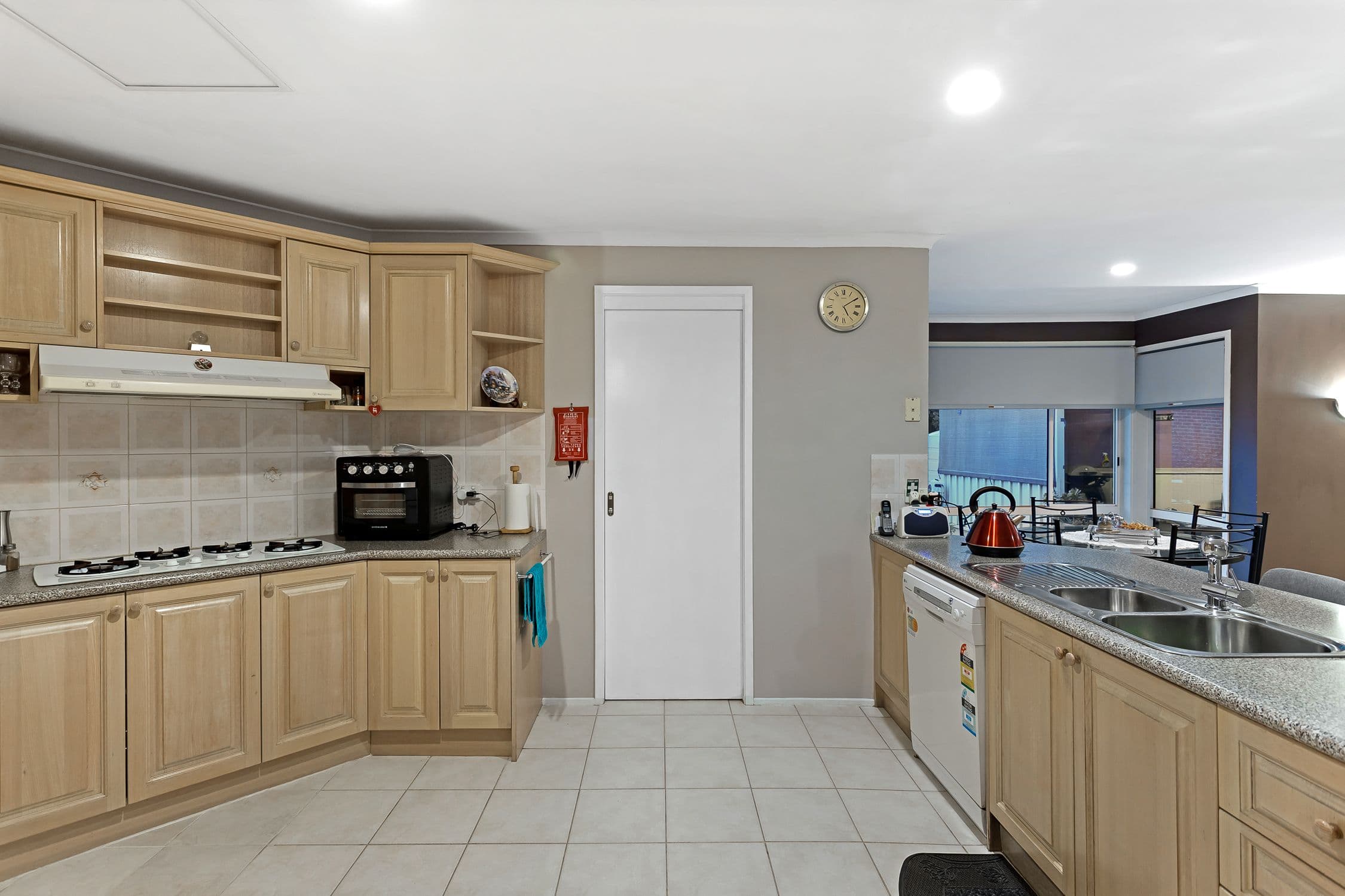 2 Karabec Place, Lilydale VIC 3140, Lilydale - Thumbnail 3