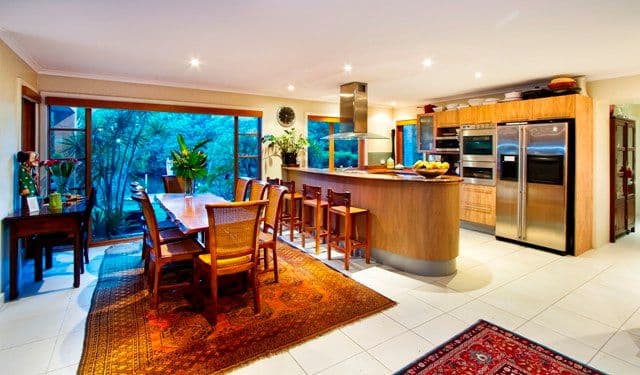 36-38 Karina Crescent, BROADBEACH WATERS QLD 4218, Broadbeach Waters - Thumbnail 2