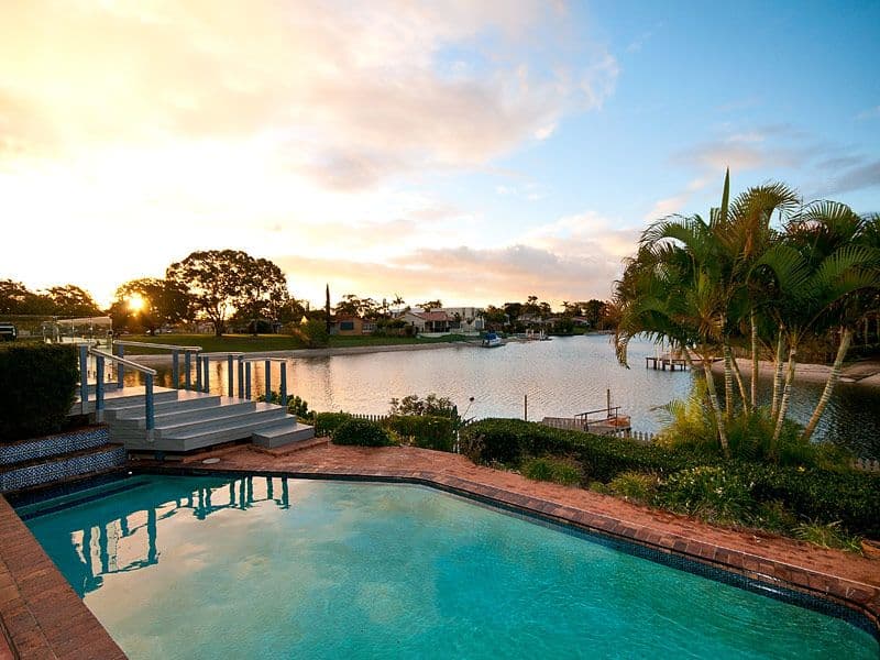 26 Cocos Crescent, BROADBEACH WATERS QLD 4218, Broadbeach Waters - Thumbnail 3
