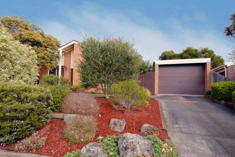 67 Beresford Drive, BORONIA VIC 3155, Boronia - Thumbnail 2