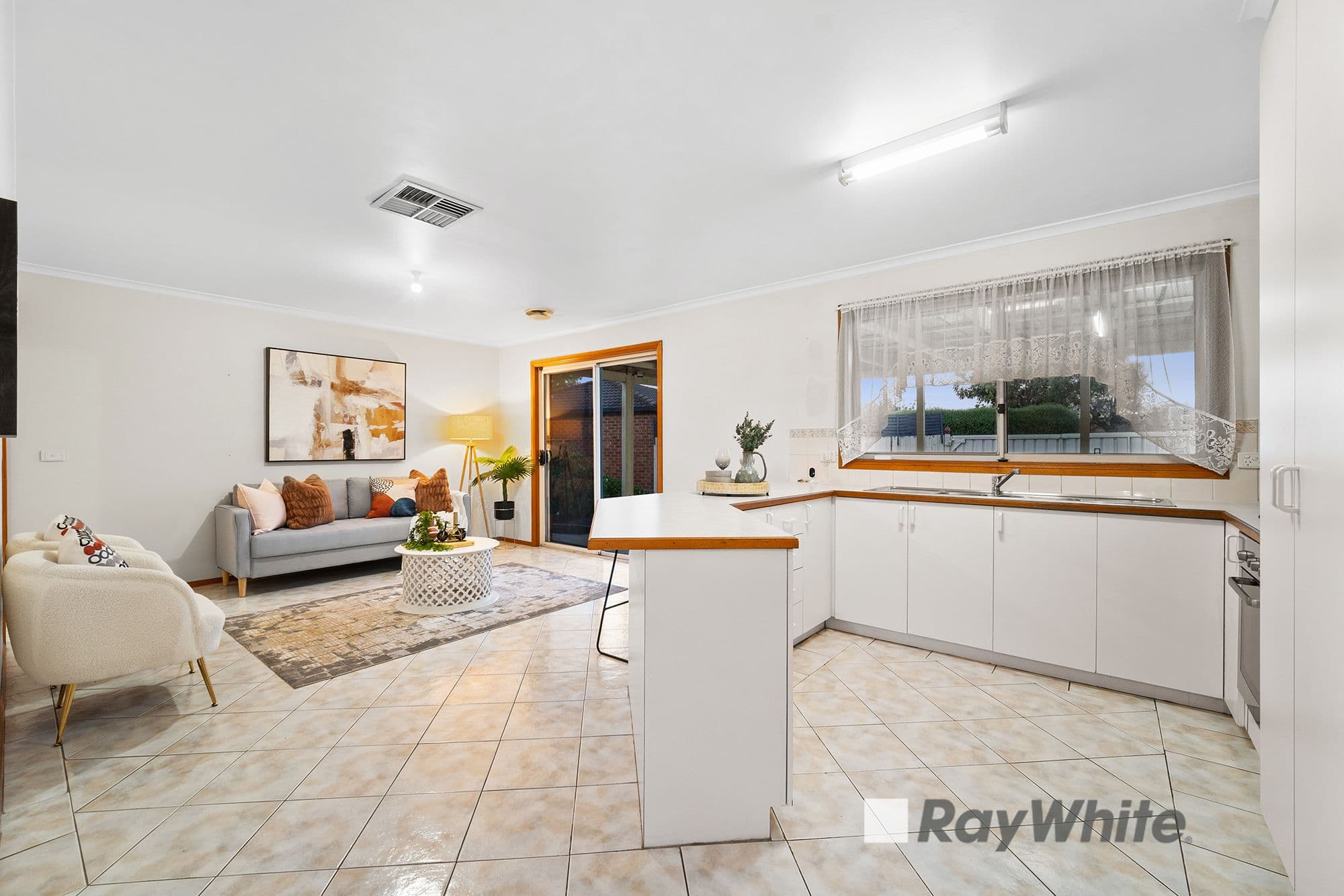 7 William Clarke Wynd, Narre Warren South VIC 3805, Narre Warren South - Thumbnail 5