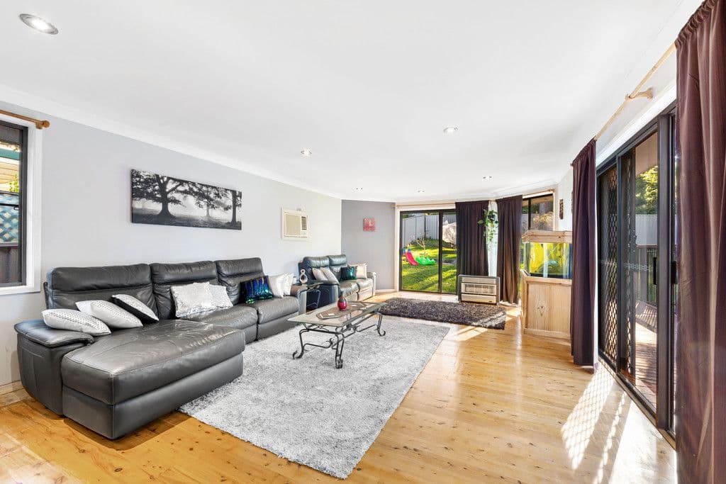 16 Donald Avenue, Kanwal NSW 2259, Kanwal - Thumbnail 2