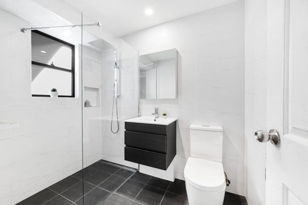 16 Donald Avenue, Kanwal NSW 2259, Kanwal - Thumbnail 4