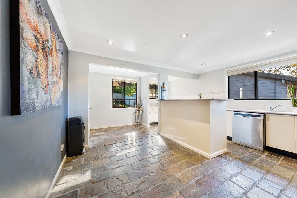 16 Donald Avenue, Kanwal NSW 2259, Kanwal - Thumbnail 7