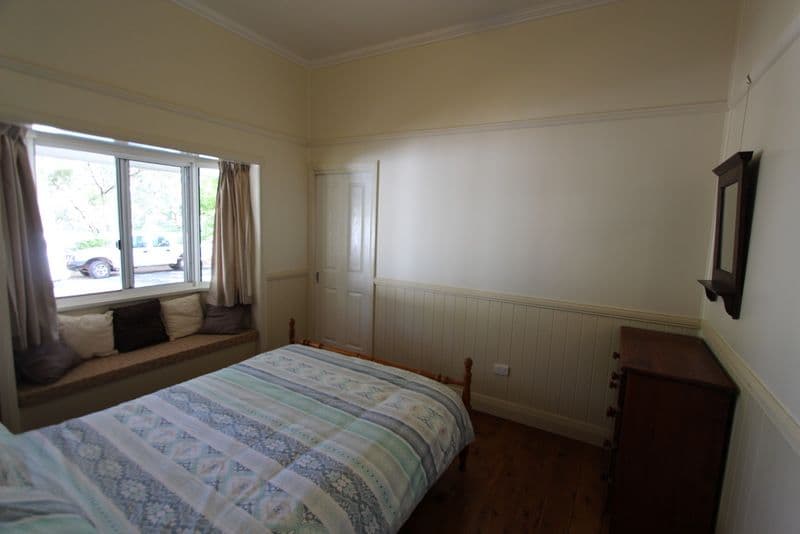 13 Deverell Street, Charleville QLD 4470, Charleville - Thumbnail 7