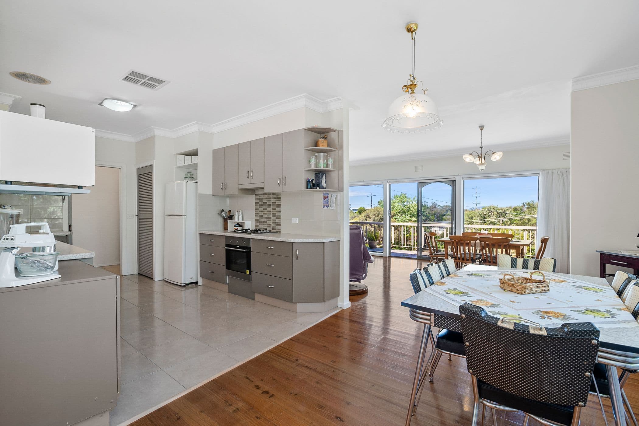 2 Queens Court, Rye VIC 3941, Rye - Thumbnail 2