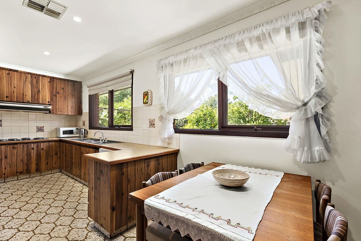 2 Helen Road, CHADSTONE VIC 3148, Chadstone - Thumbnail 4