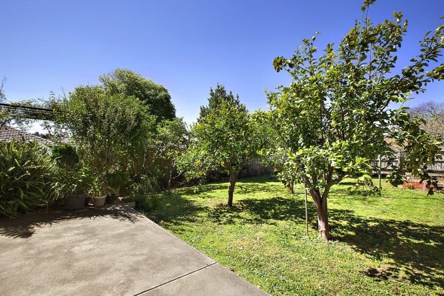2 Helen Road, CHADSTONE VIC 3148, Chadstone - Thumbnail 6