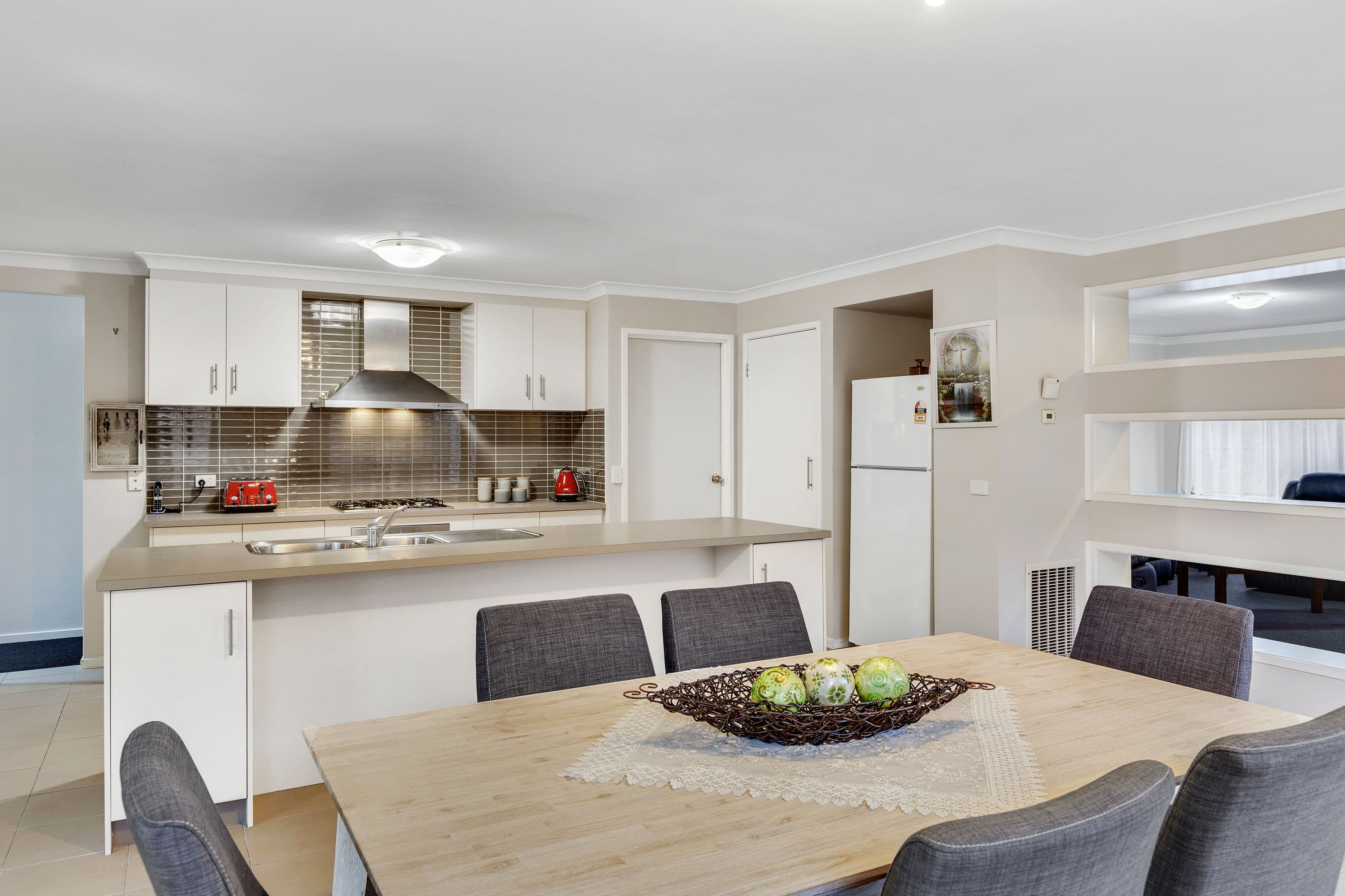 9 Kareelah Link, South Morang VIC 3752, South Morang - Thumbnail 4