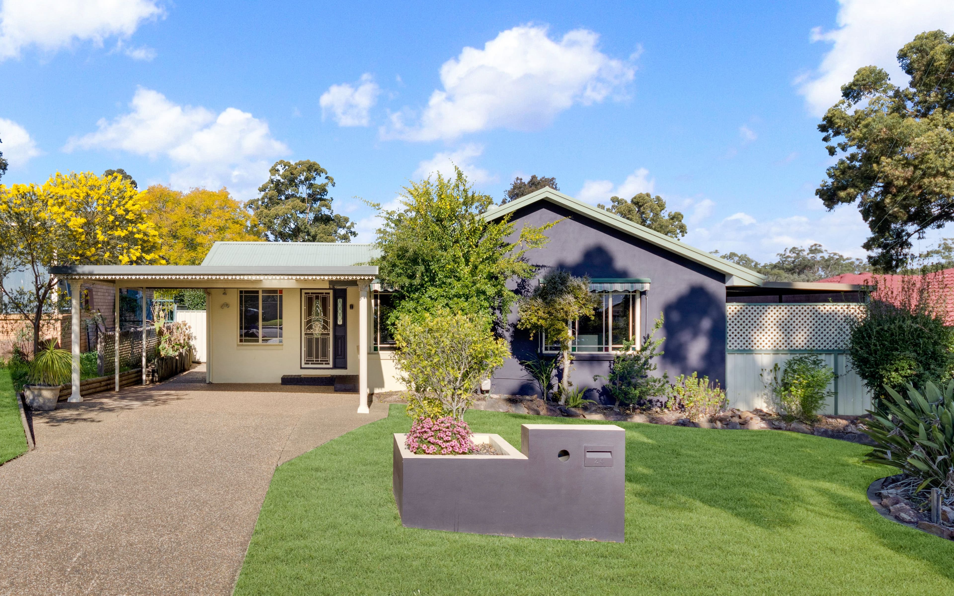 24 Tandara Avenue, Bradbury NSW 2560, Bradbury - Image 1