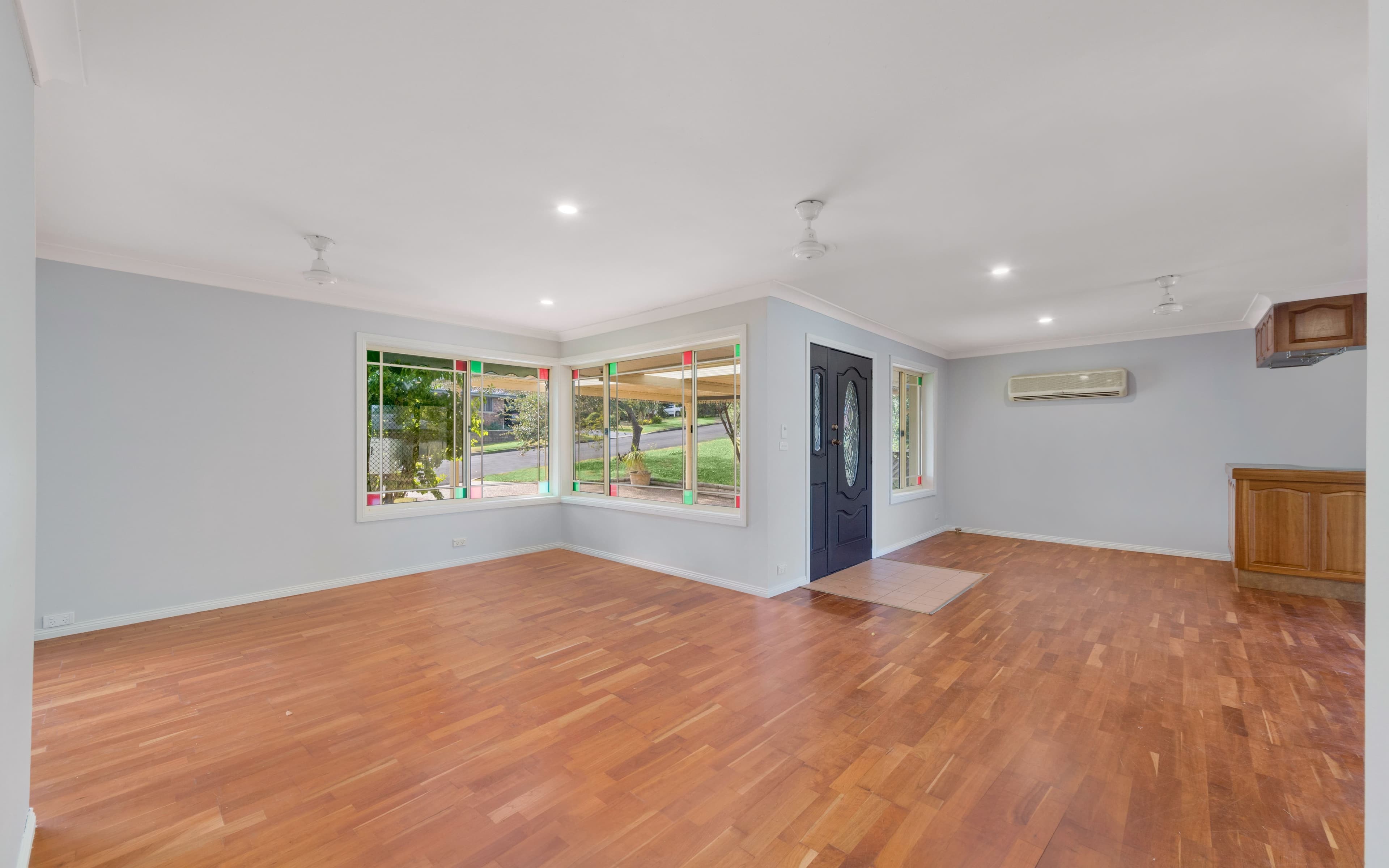24 Tandara Avenue, Bradbury NSW 2560, Bradbury - Thumbnail 2