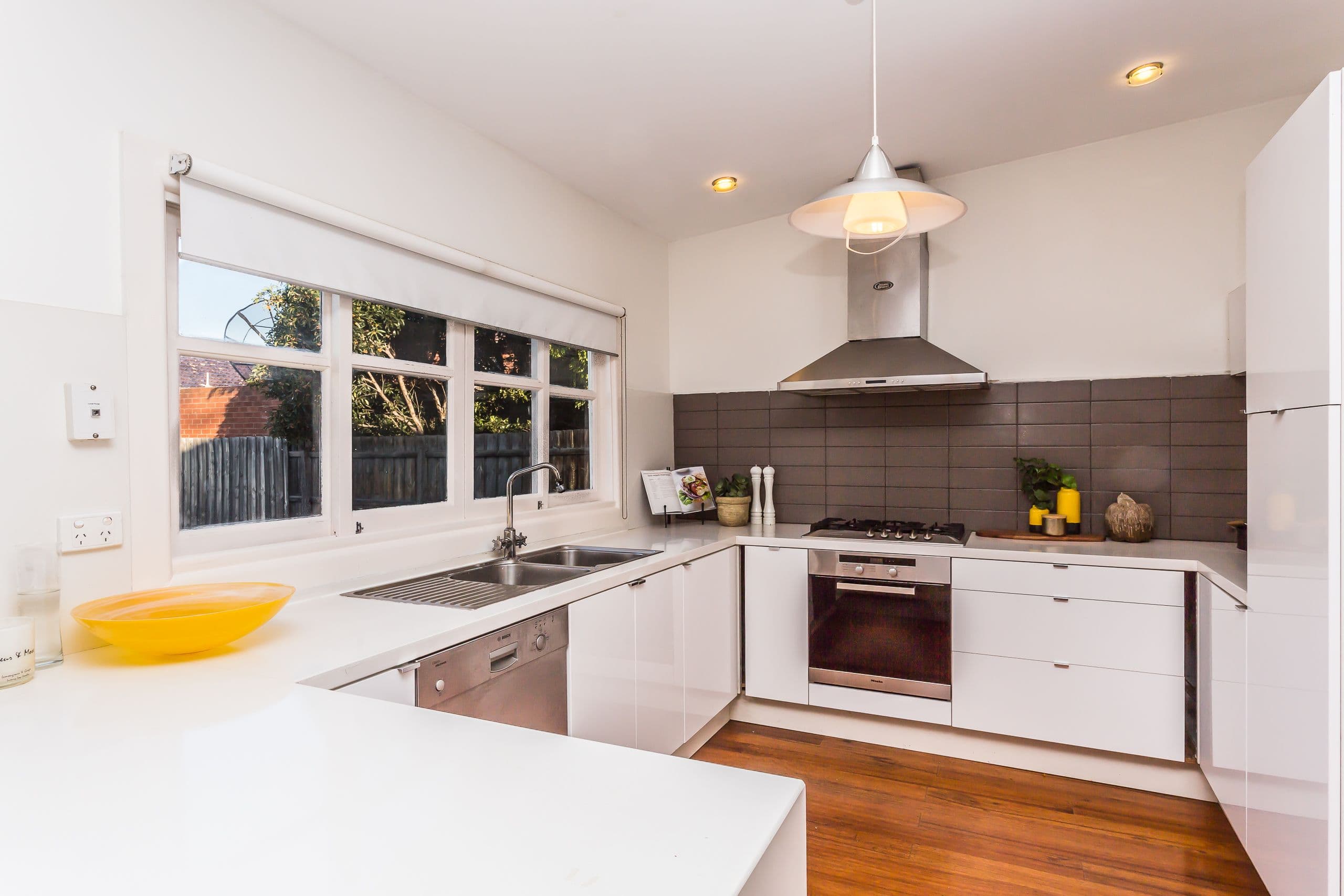 72 Rosamond Road, Maribyrnong VIC 3032, Maribyrnong - Thumbnail 4