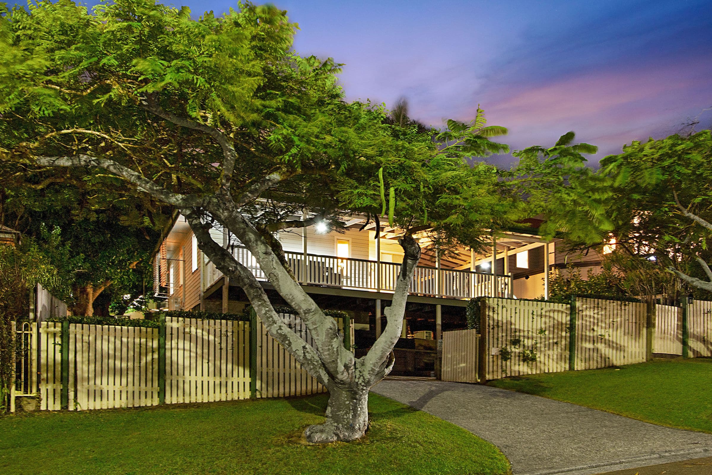 31 Roseneath Parade, Wynnum West QLD 4178, Wynnum West - Image 1