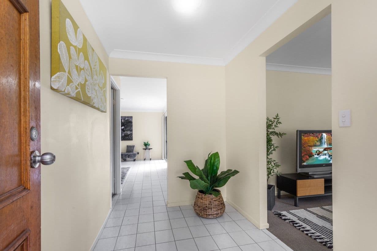 17 Malachite Street, Keperra QLD 4054, Keperra - Thumbnail 2