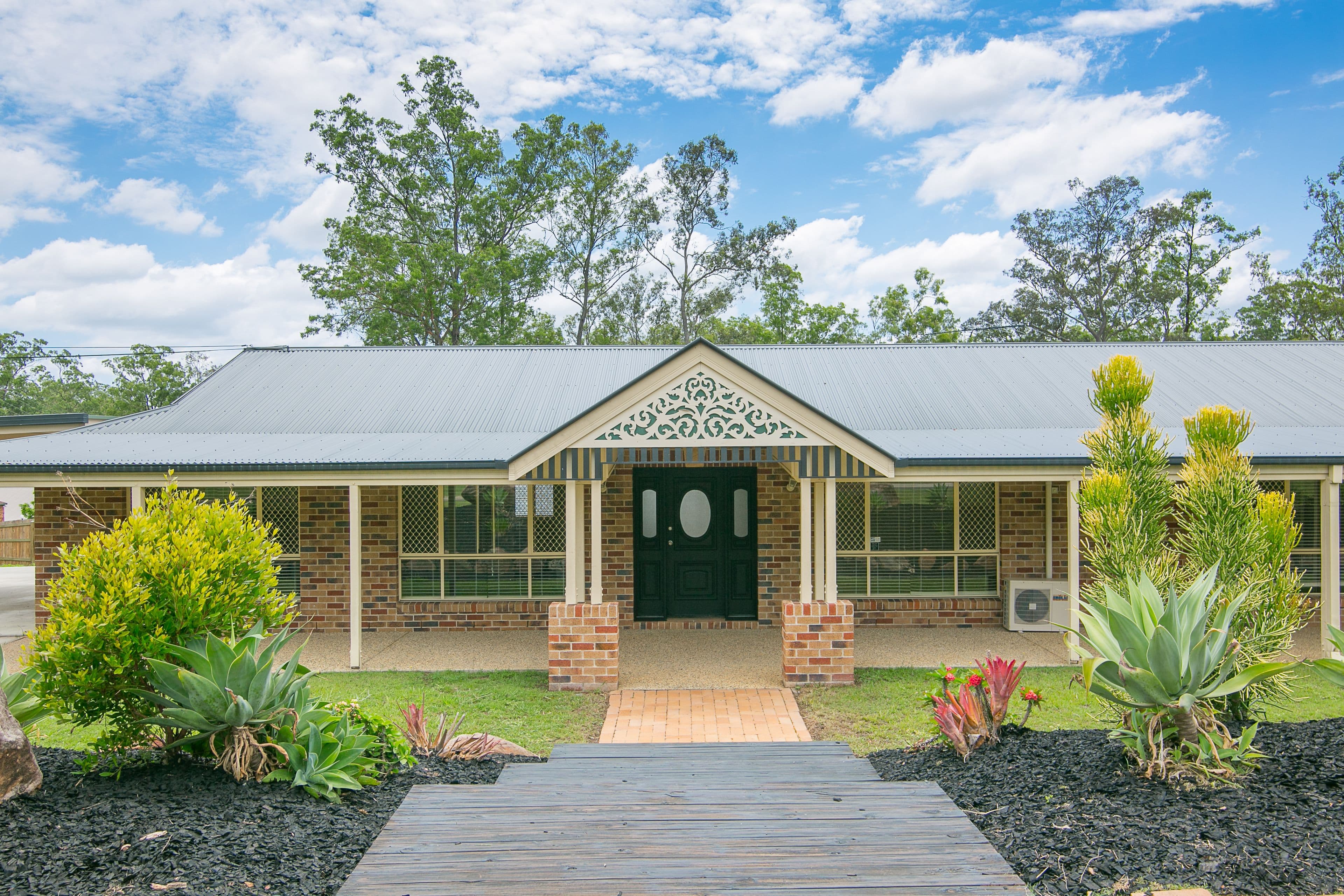 6 Hilton Drive, Camira QLD 4300, Camira - Image 1