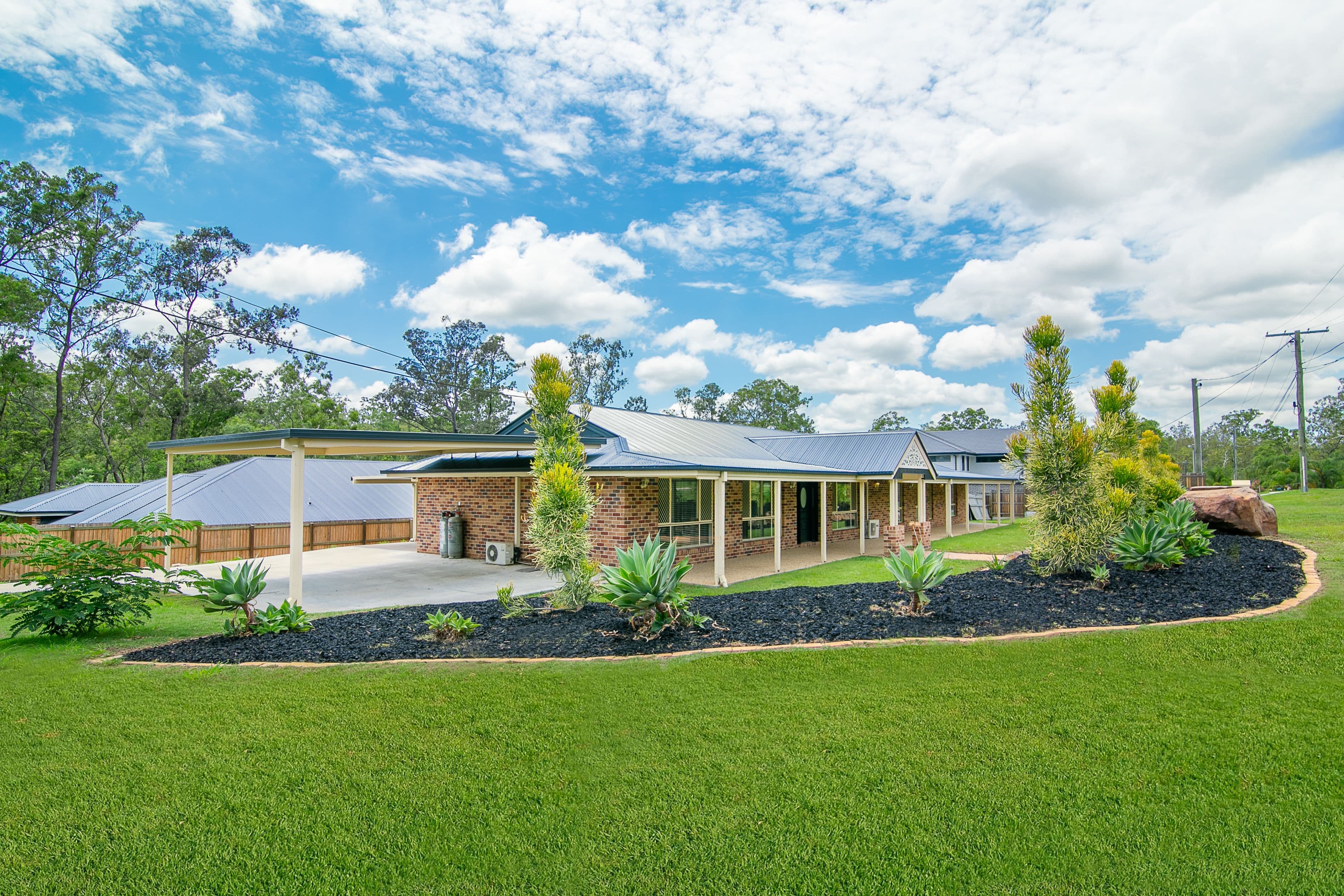 6 Hilton Drive, Camira QLD 4300, Camira - Thumbnail 2