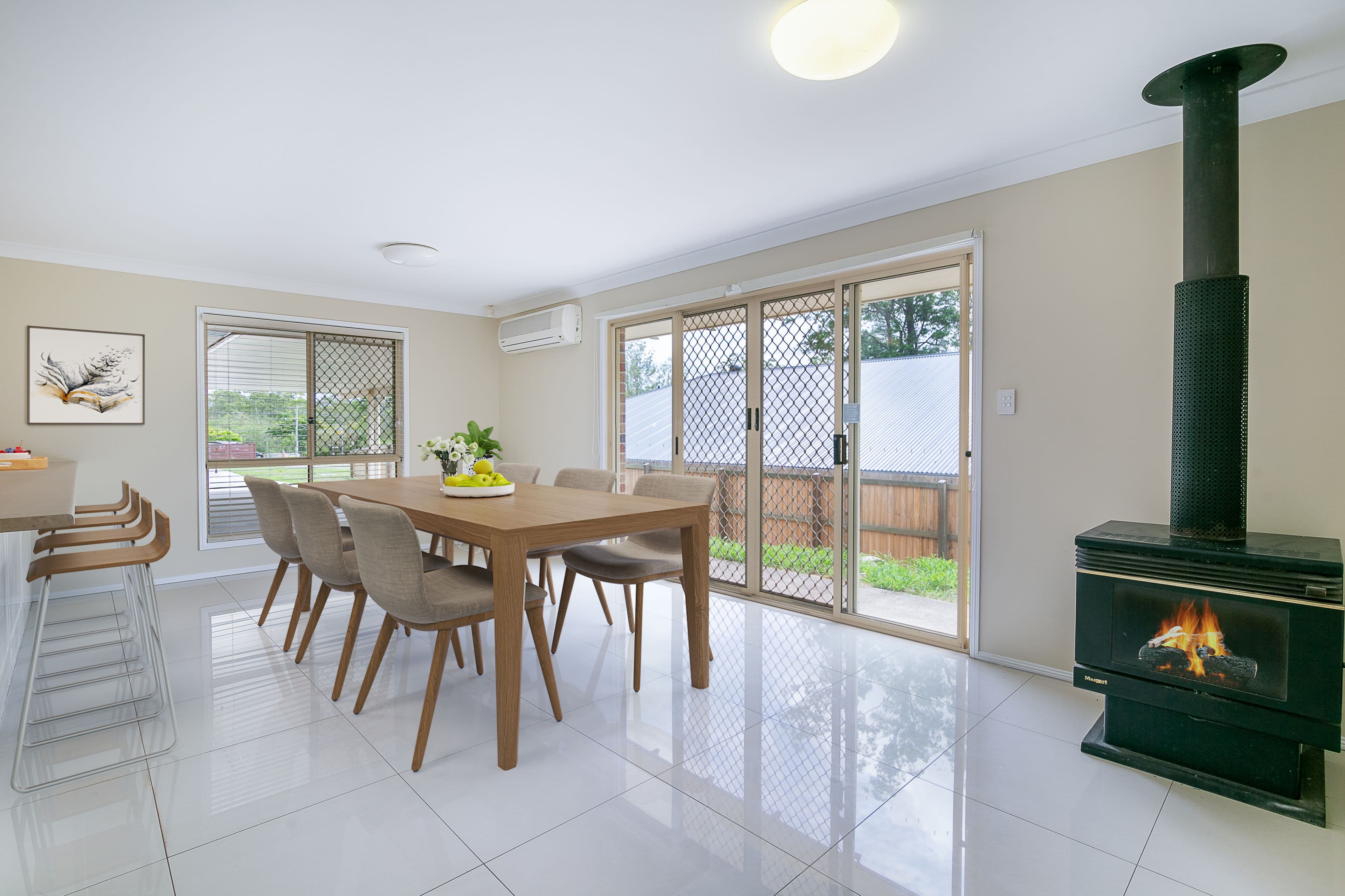 6 Hilton Drive, Camira QLD 4300, Camira - Thumbnail 4