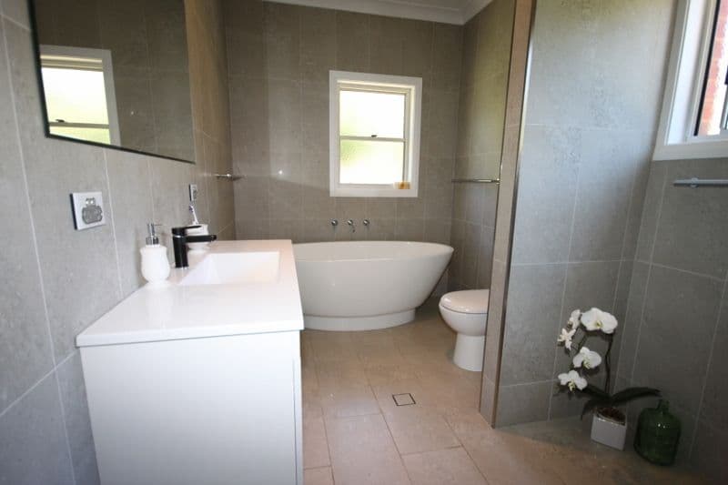 11 Myrene Avenue, TAMWORTH NSW 2340, Tamworth - Thumbnail 5