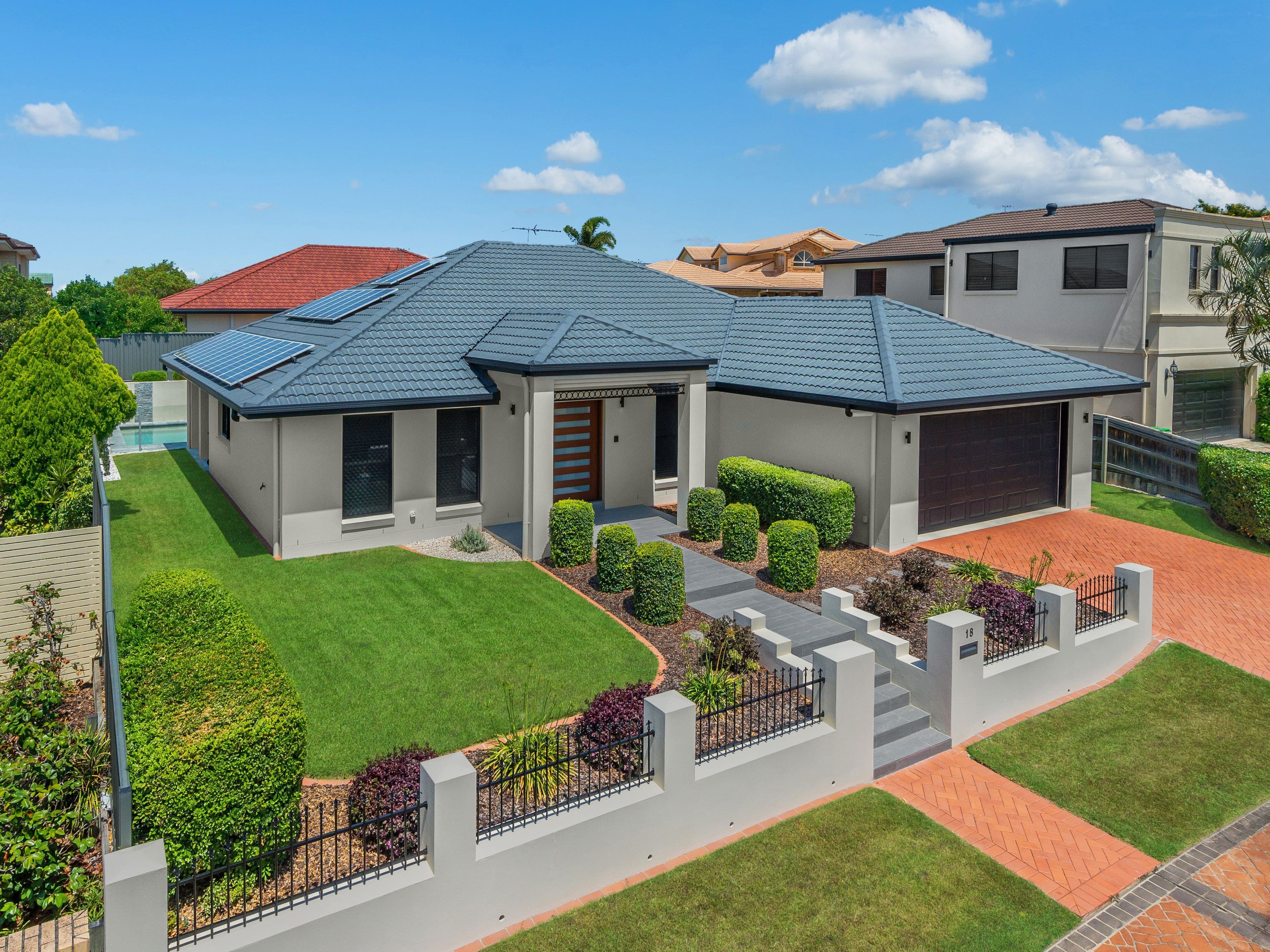 18 Capella Place, Bridgeman Downs QLD 4035, Bridgeman Downs - Thumbnail 2
