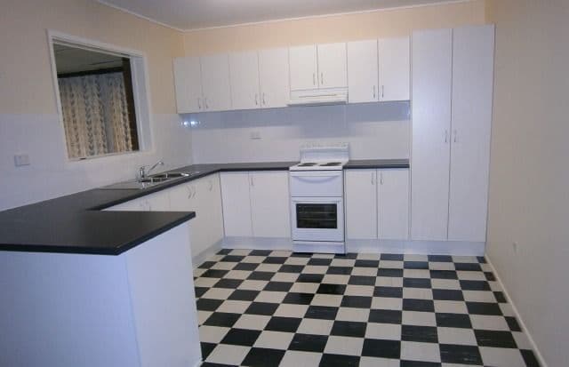 47 Brownie Street, Jamboree Heights QLD 4074, Jamboree Heights - Thumbnail 4