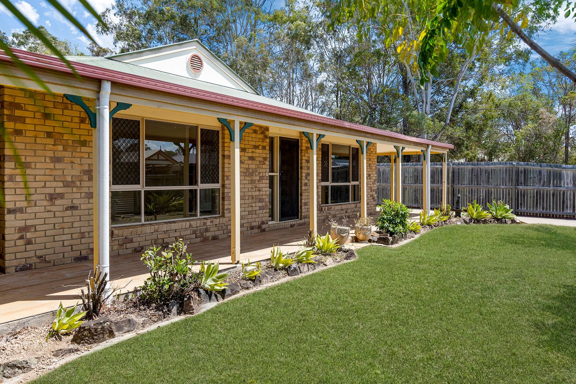 21 Ferrari Street, Lawnton QLD 4501, Lawnton - Thumbnail 2