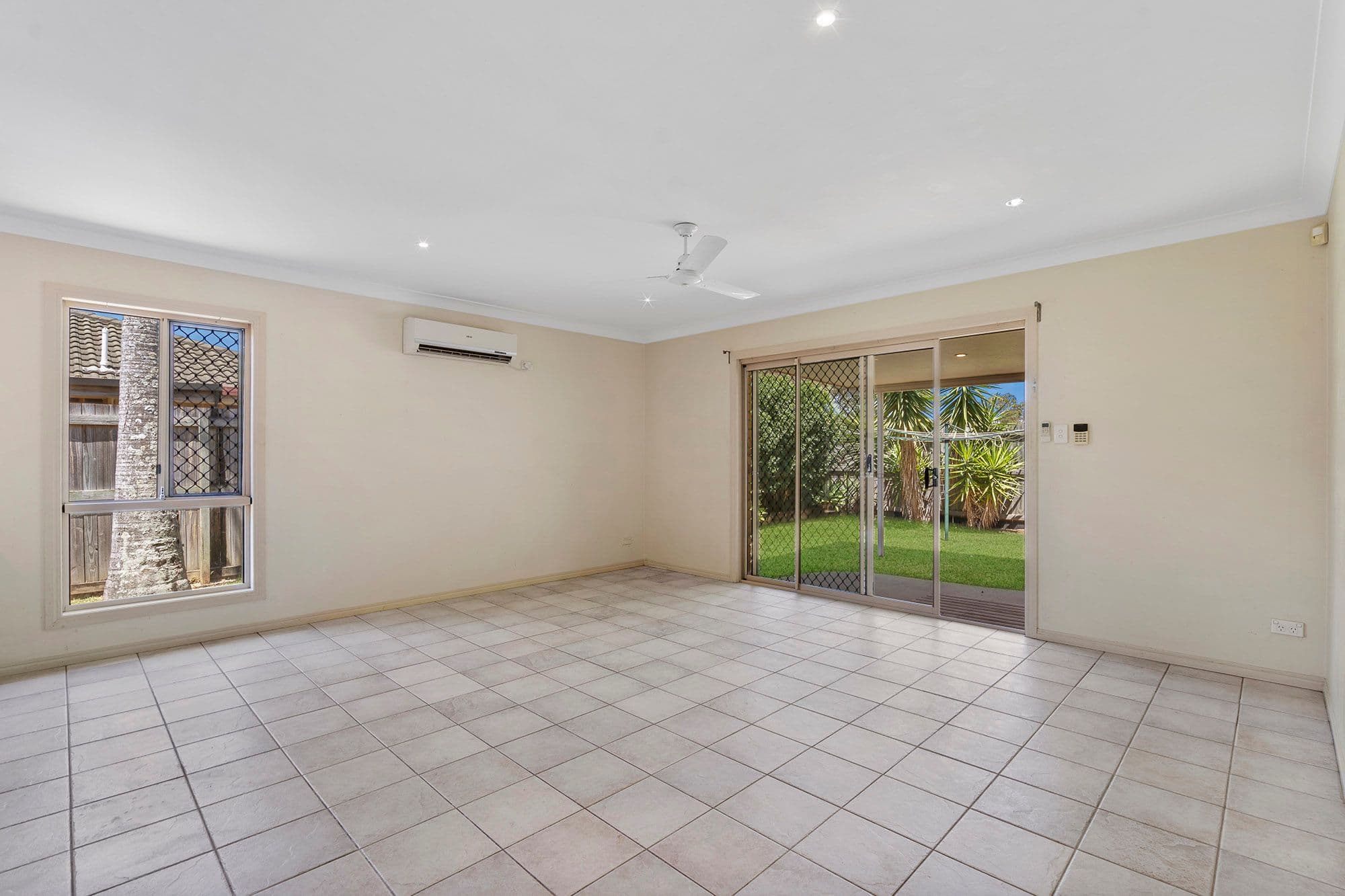 21 Ferrari Street, Lawnton QLD 4501, Lawnton - Thumbnail 5