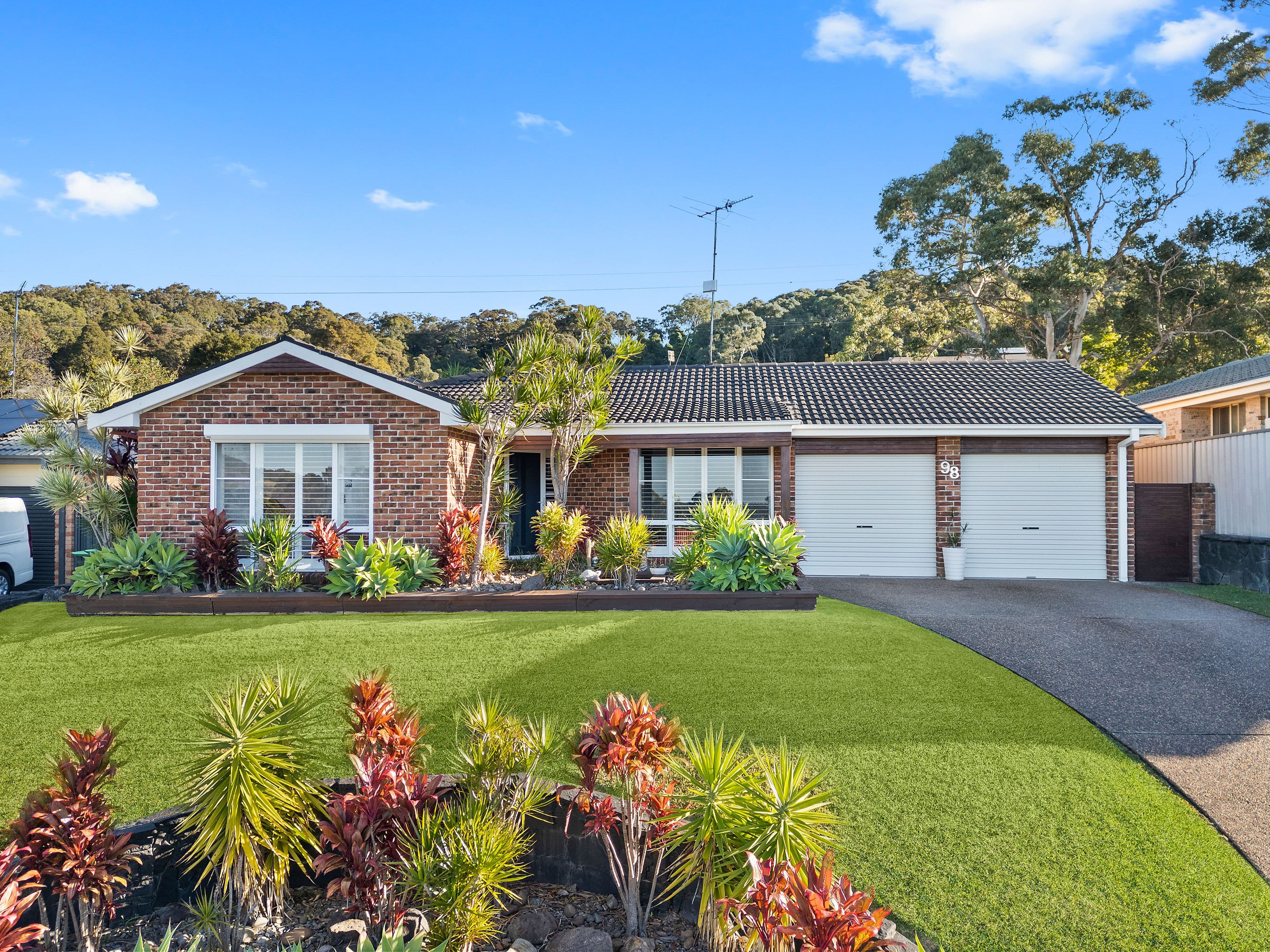 98 Hillside Drive, Albion Park NSW 2527, Albion Park - Image 1
