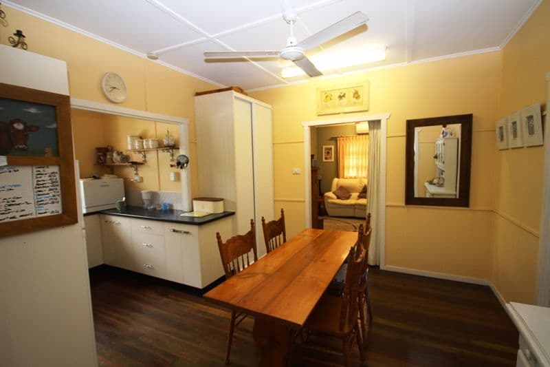 7 Old Landsborough Road, Beerwah QLD 4519, Beerwah - Thumbnail 2