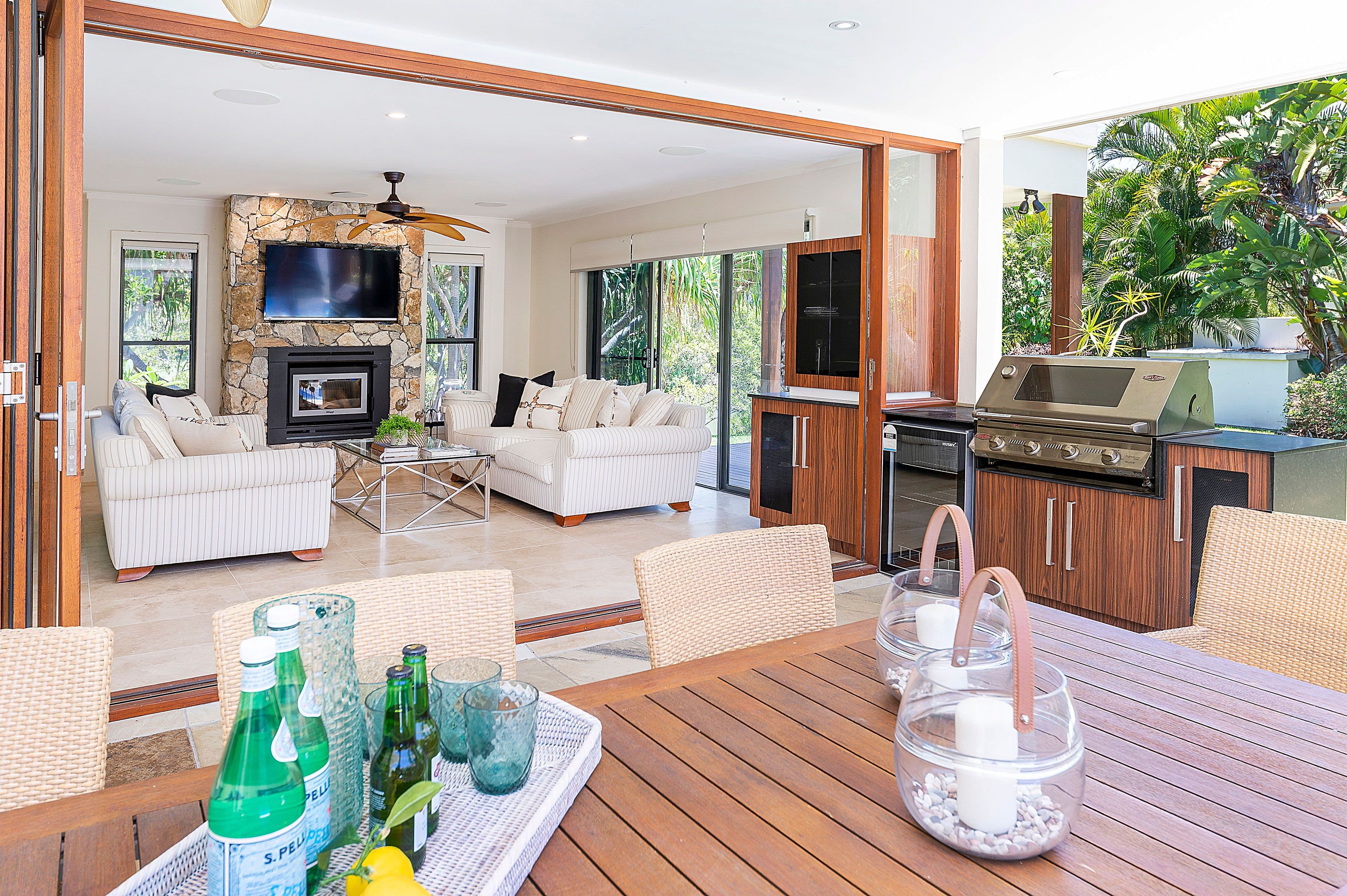 3145 Riverleigh Drive, Hope Island QLD 4212, Hope Island - Thumbnail 3