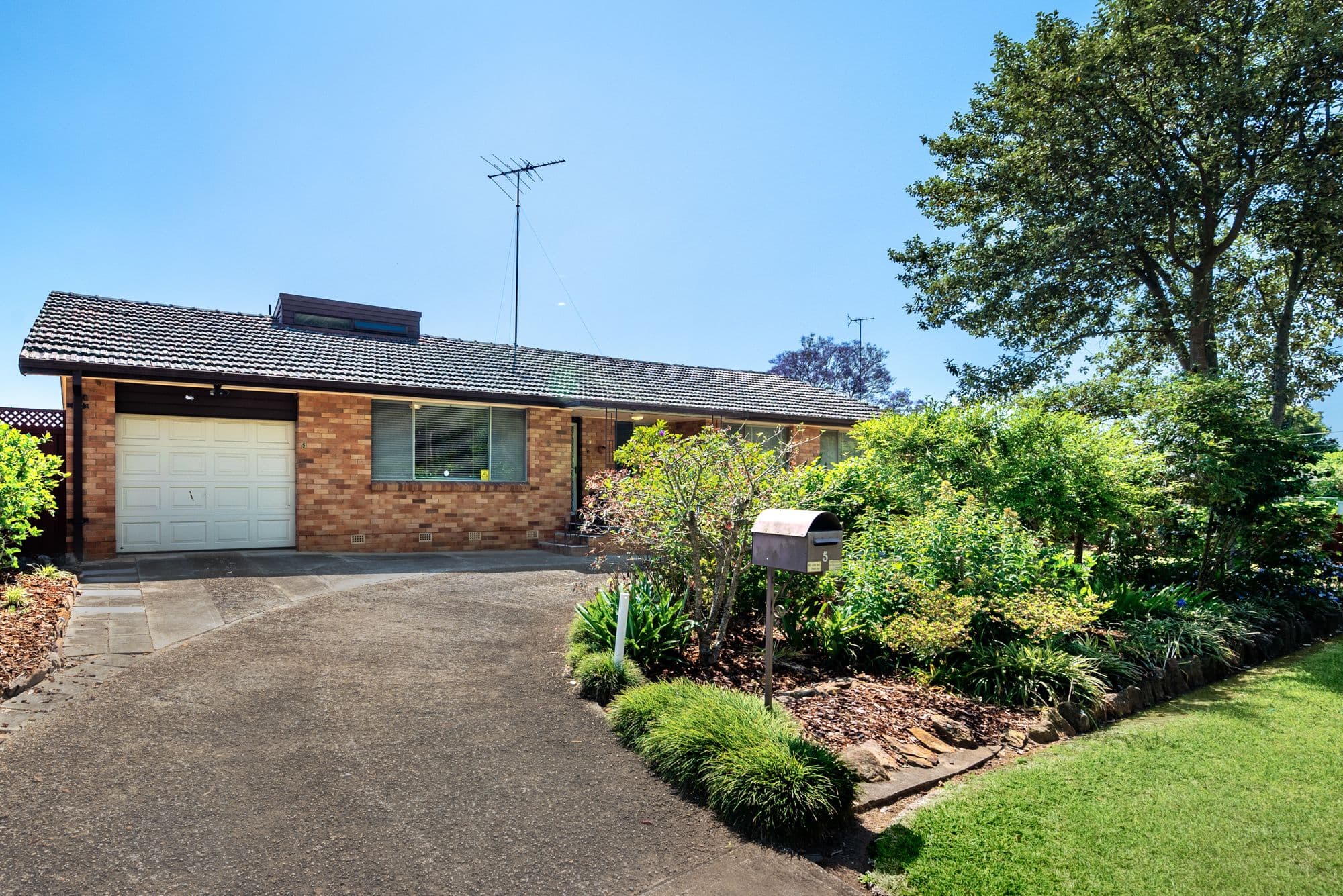 5 Fitzroy Crescent, Leumeah NSW 2560, Leumeah - Thumbnail 3