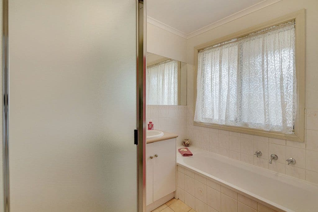 9 Kelvin Road, BEDFORD PARK SA 5042, Bedford Park - Thumbnail 7