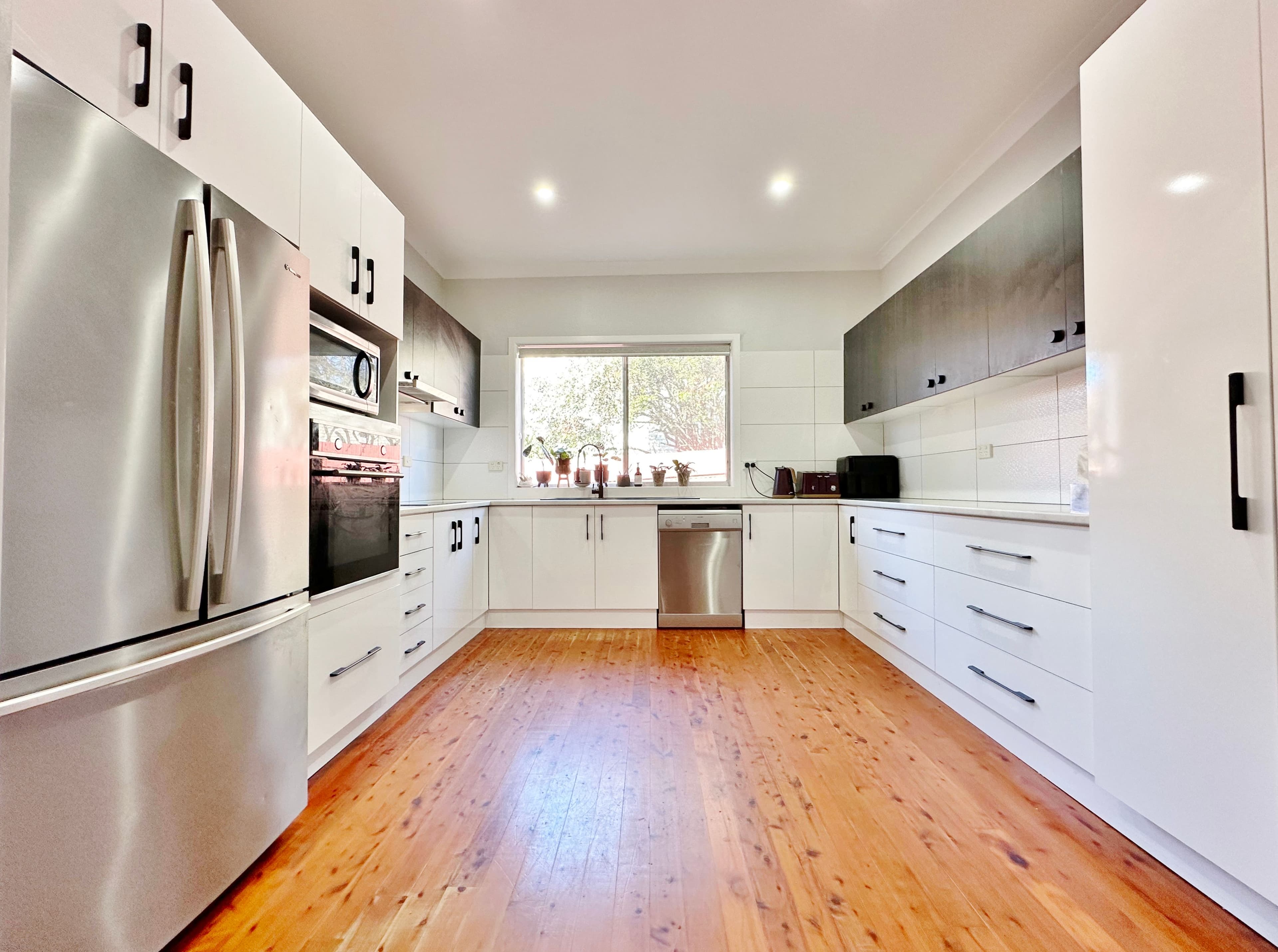 51 Murringo Street, Young NSW 2594, Young - Thumbnail 2
