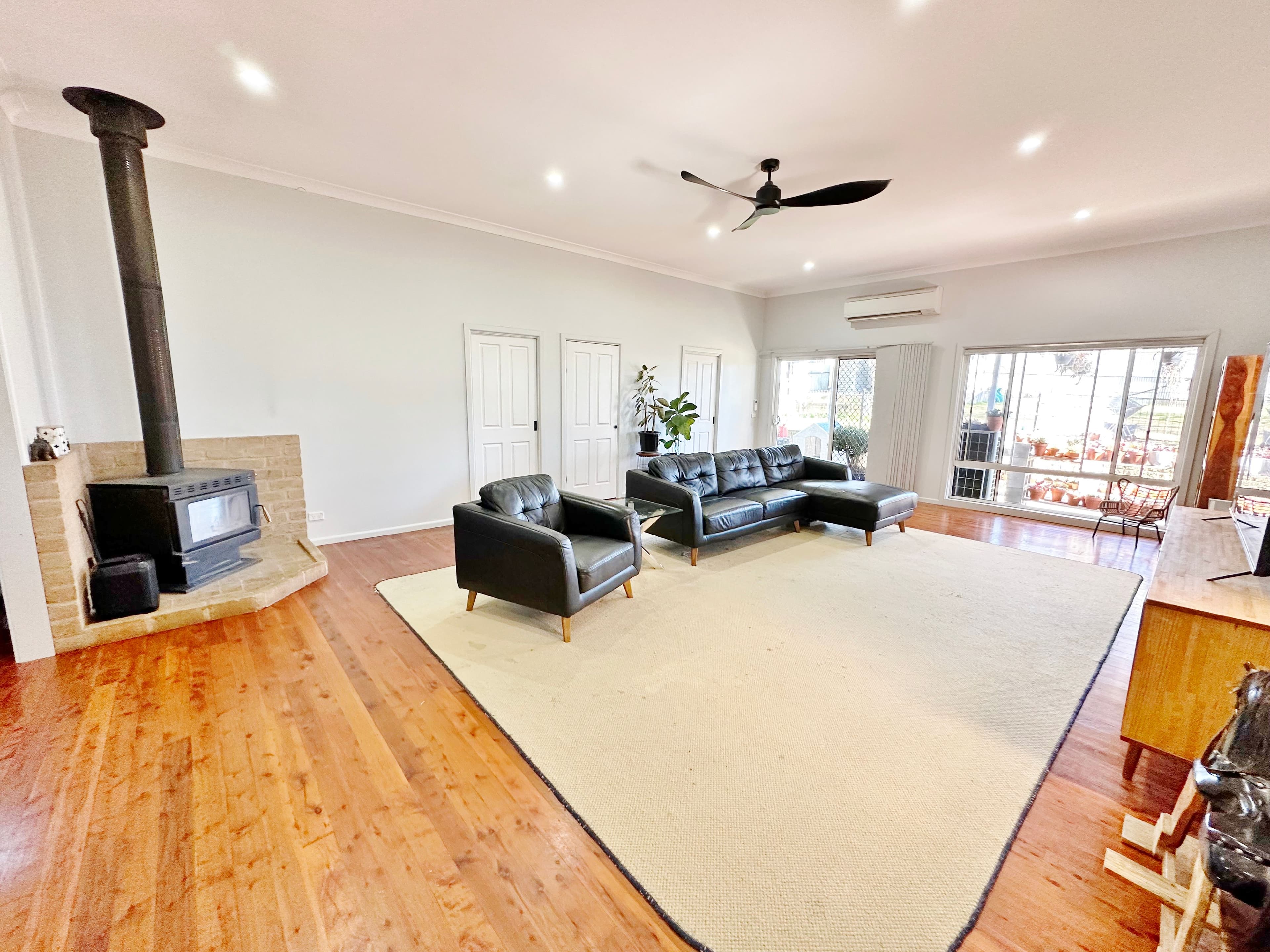 51 Murringo Street, Young NSW 2594, Young - Thumbnail 4