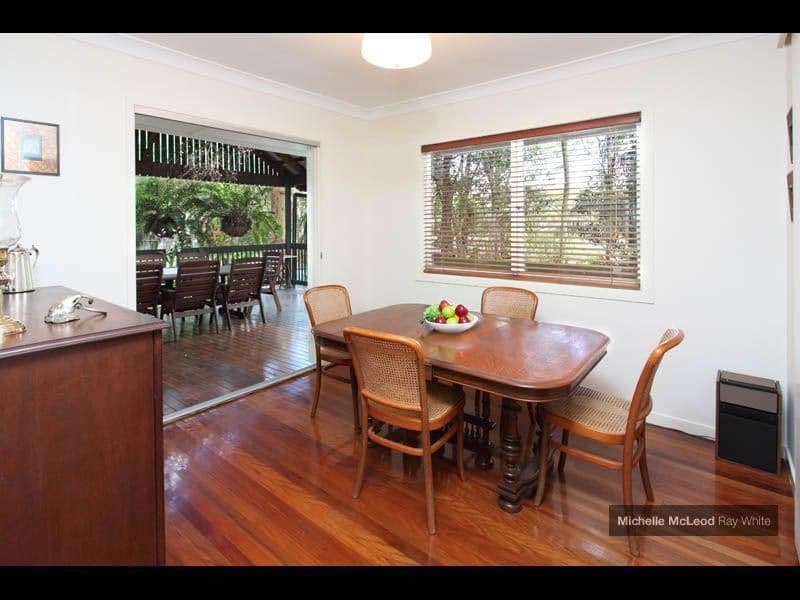 24 Bina Street, CHAPEL HILL QLD 4069, Chapel Hill - Thumbnail 7