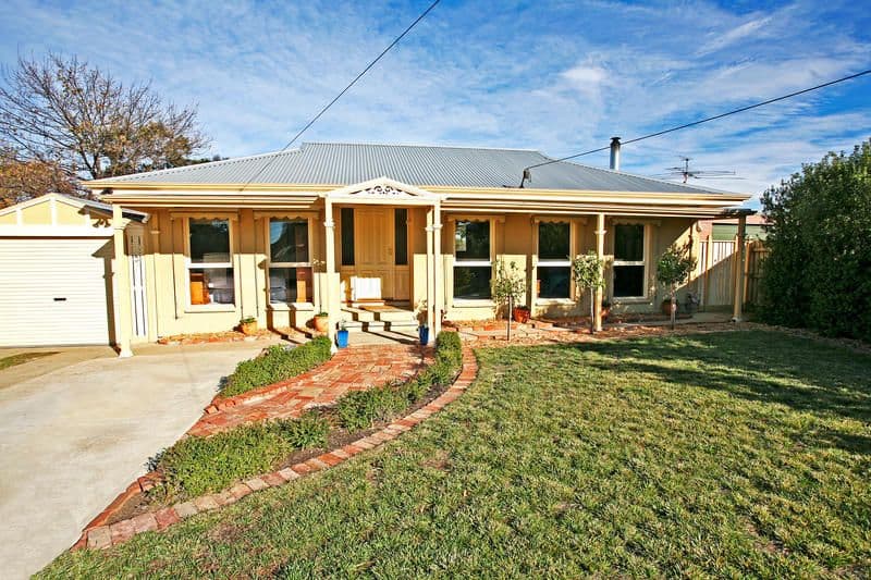 5 Merinda Court, GROVEDALE VIC 3216, Grovedale - Image 1