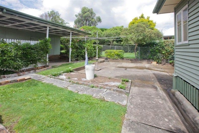 2 Ellington Street, TARRAGINDI QLD 4121, Tarragindi - Thumbnail 5