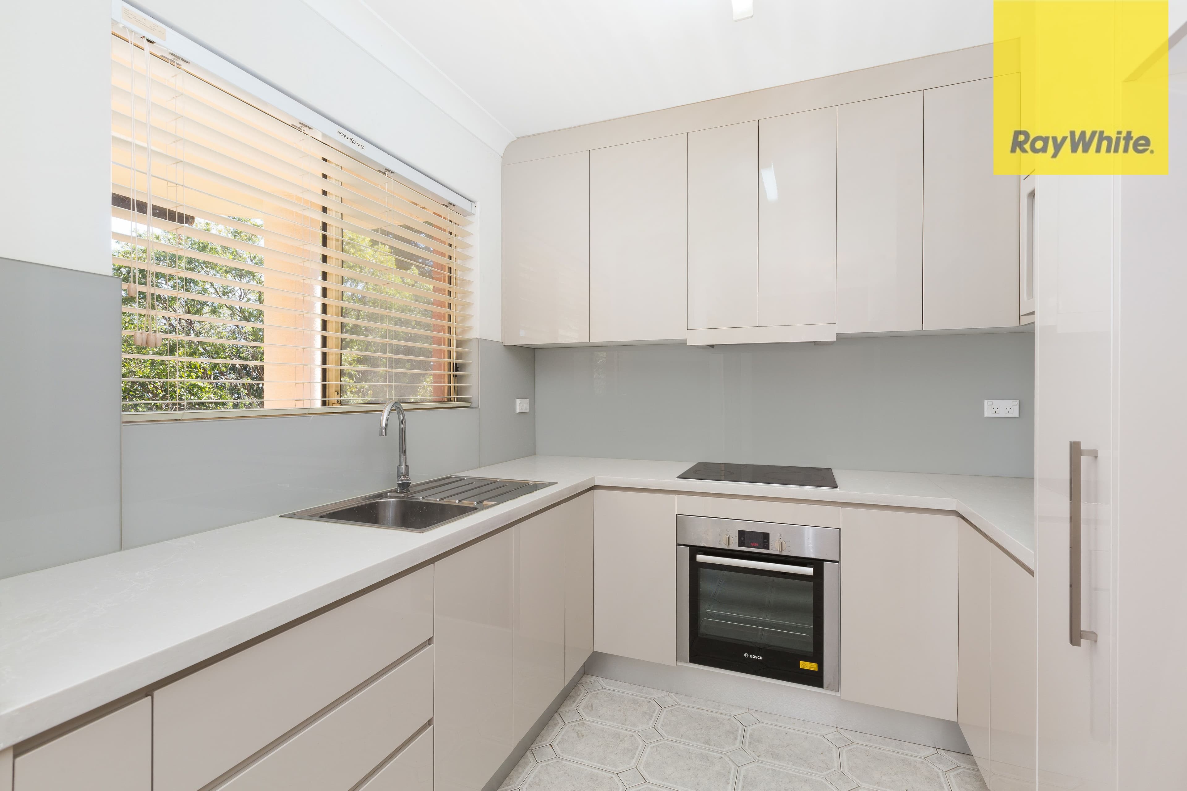 156 Willarong Road, Caringbah NSW 2229, Caringbah - Thumbnail 2