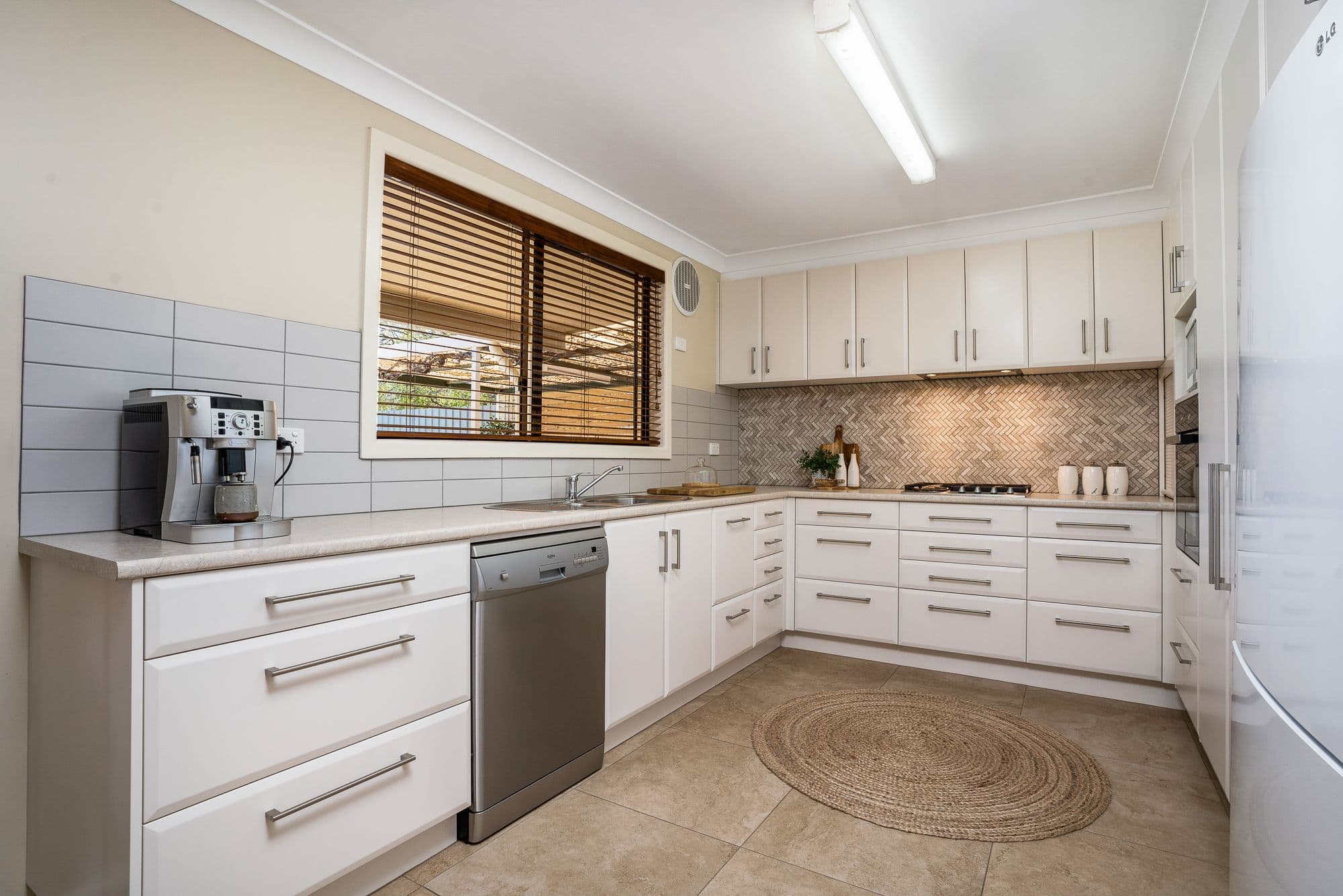 16 Watt Street, Cowra NSW 2794, Cowra - Thumbnail 2