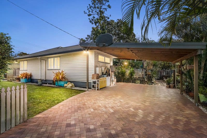 27 Lucy Street, Bald Hills - Image 1