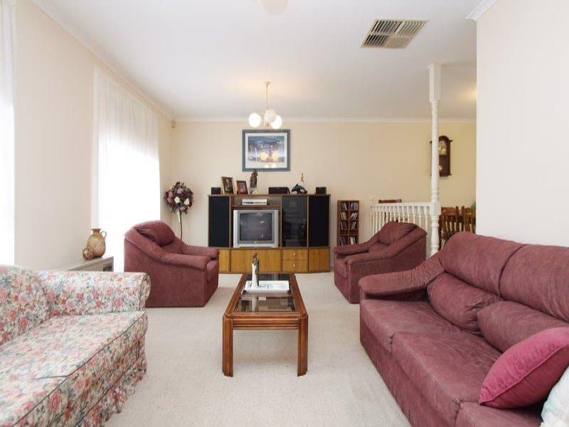 21 Highfield Drive, Hillbank - Thumbnail 4