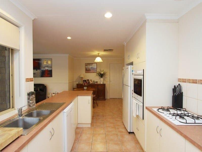 21 Highfield Drive, Hillbank - Thumbnail 7